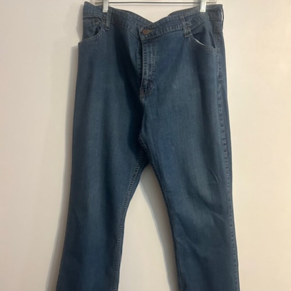 Levi Strauss Signature 5 pocket Stretch Mid Rise Bootcut denim jeans, size 18M